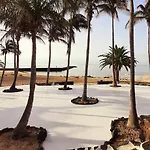 Costa Ii 아파트